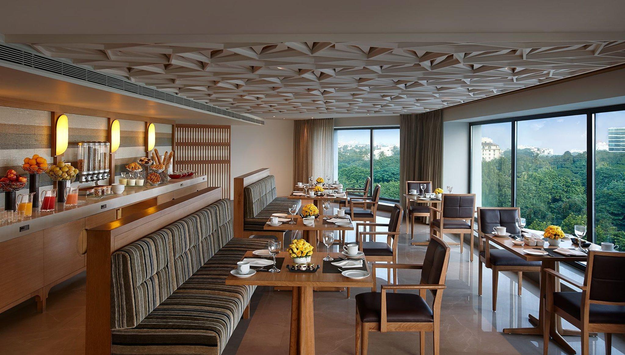Crowne Plaza Chennai Adyar Park, An Ihg Hotel מראה חיצוני תמונה The Park, Hyderabad