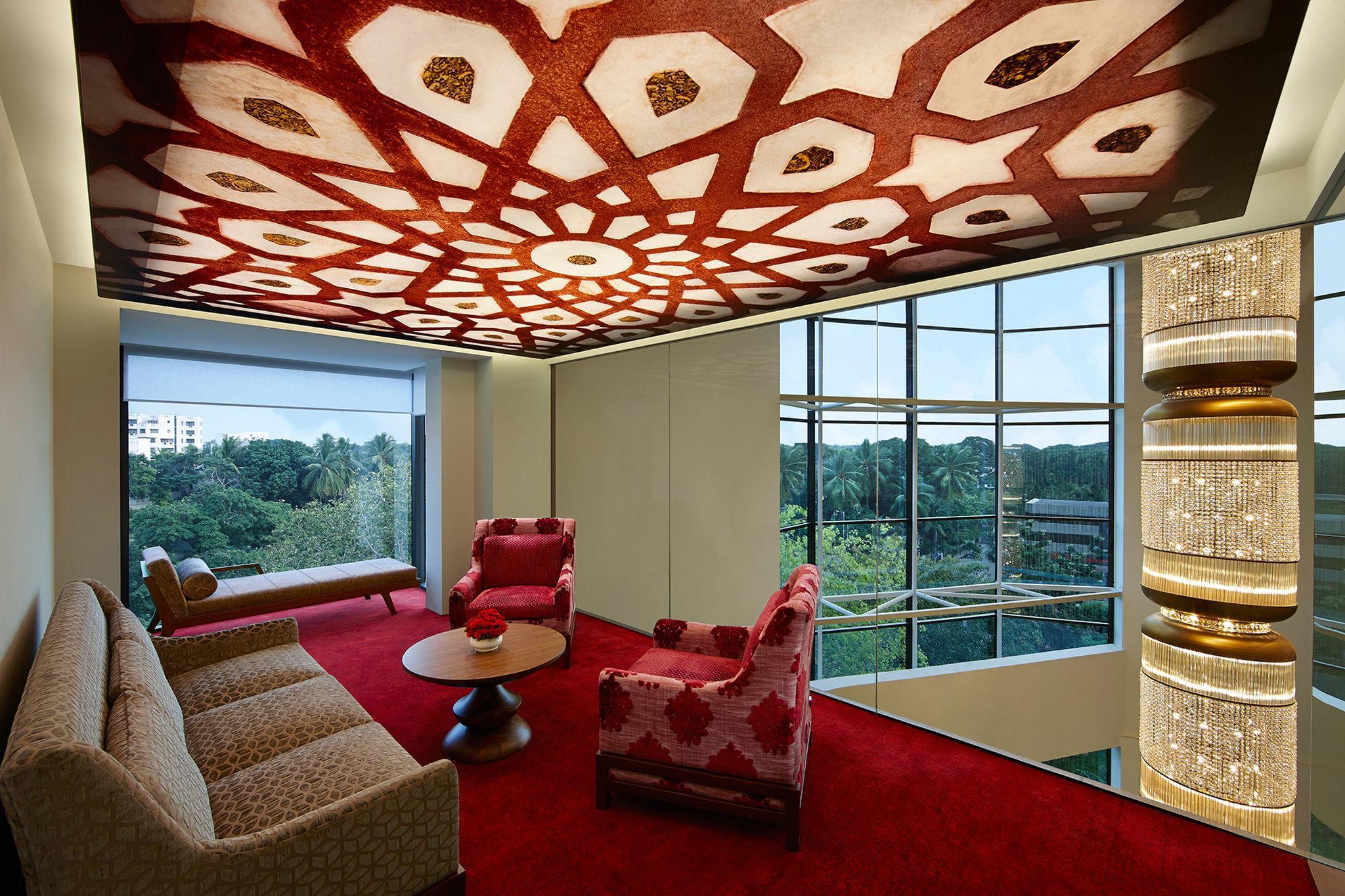Crowne Plaza Chennai Adyar Park, An Ihg Hotel מראה חיצוני תמונה The interior of the hotel